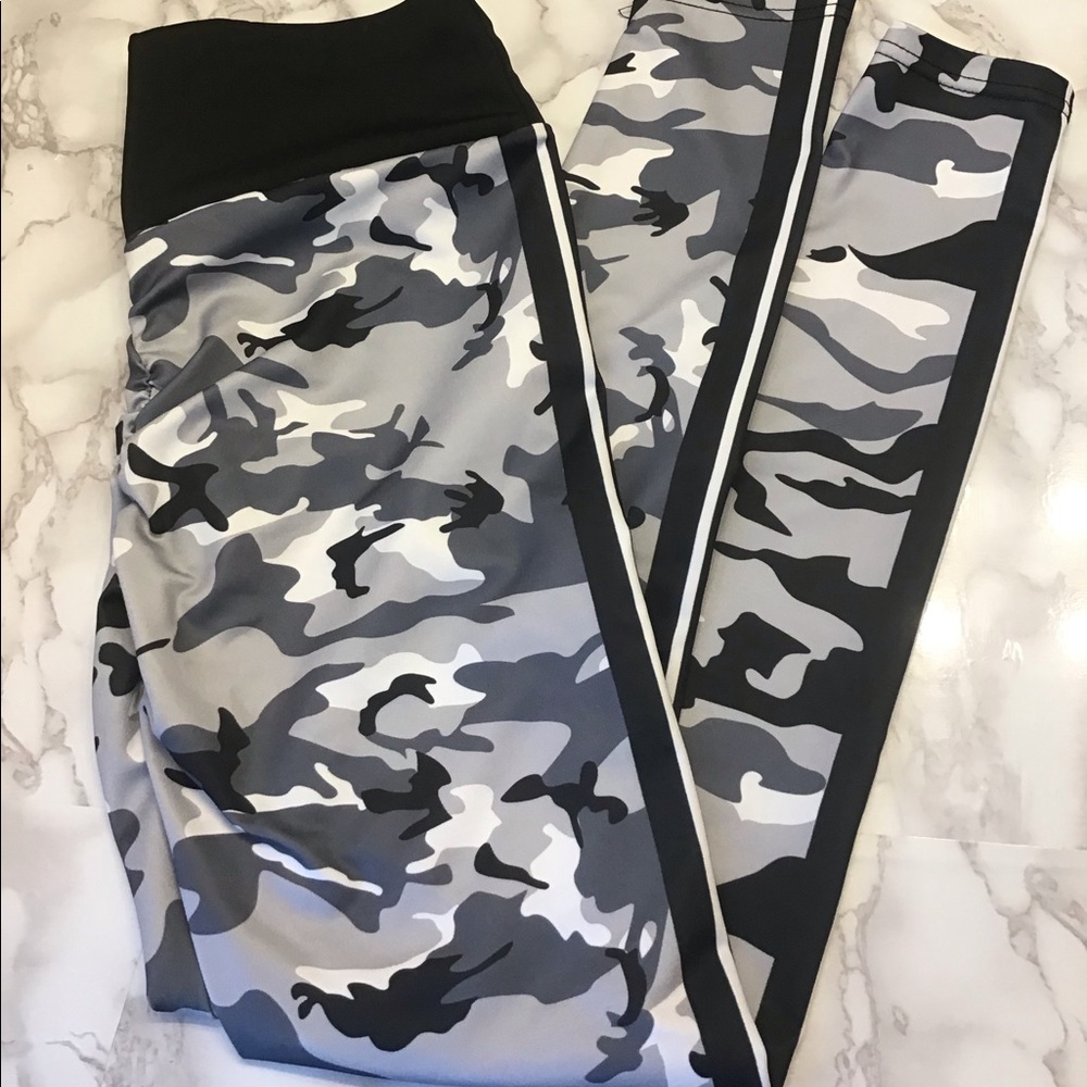 Camouflage Capri Leggings